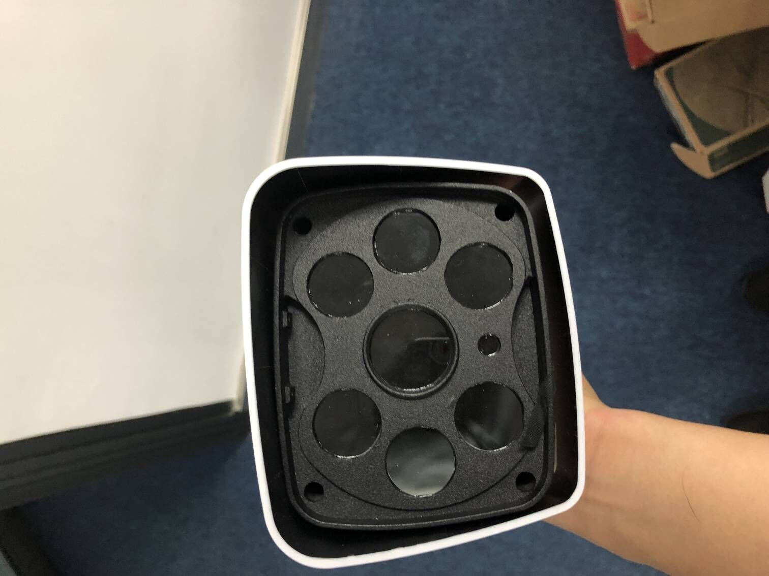找产品：摄像头外壳