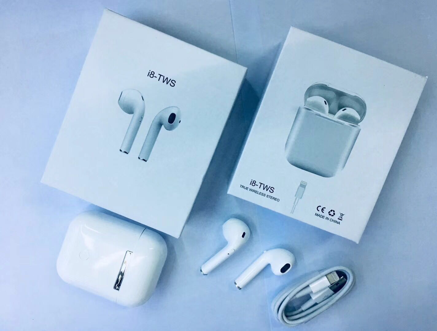 找产品：iphone8耳机线